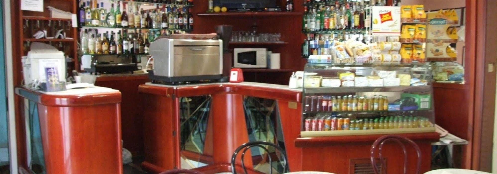Hotel Terranova بيزا المظهر الخارجي الصورة