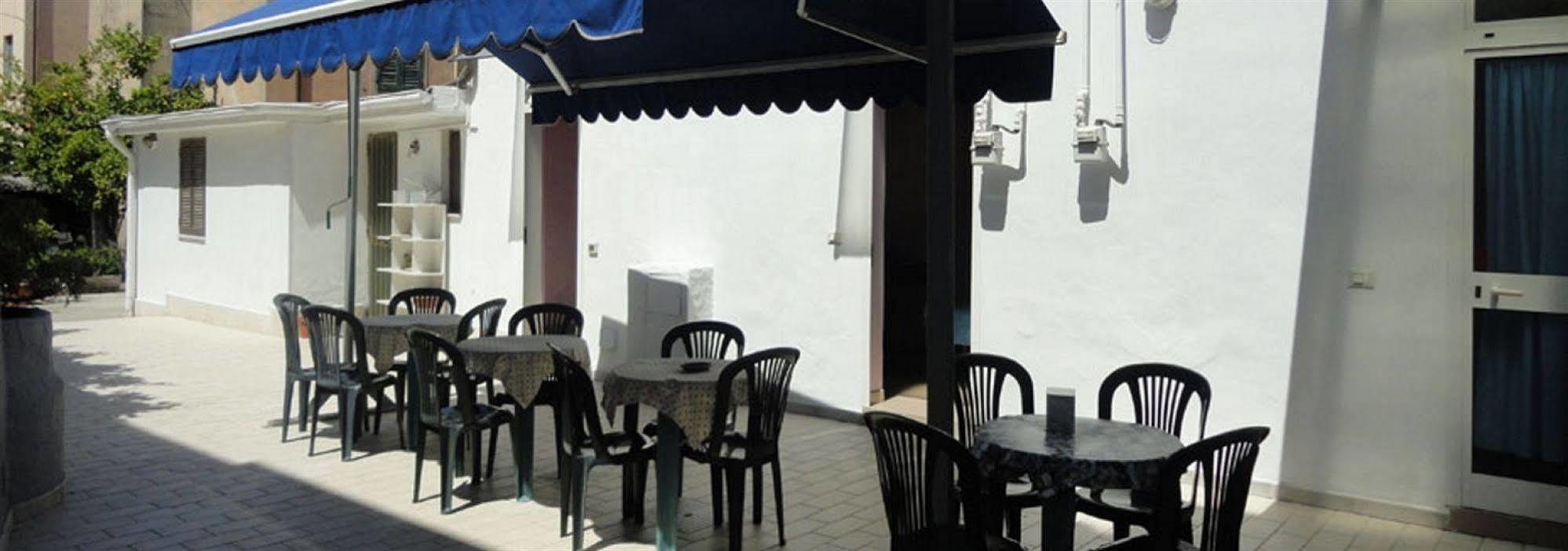 Hotel Terranova بيزا المظهر الخارجي الصورة