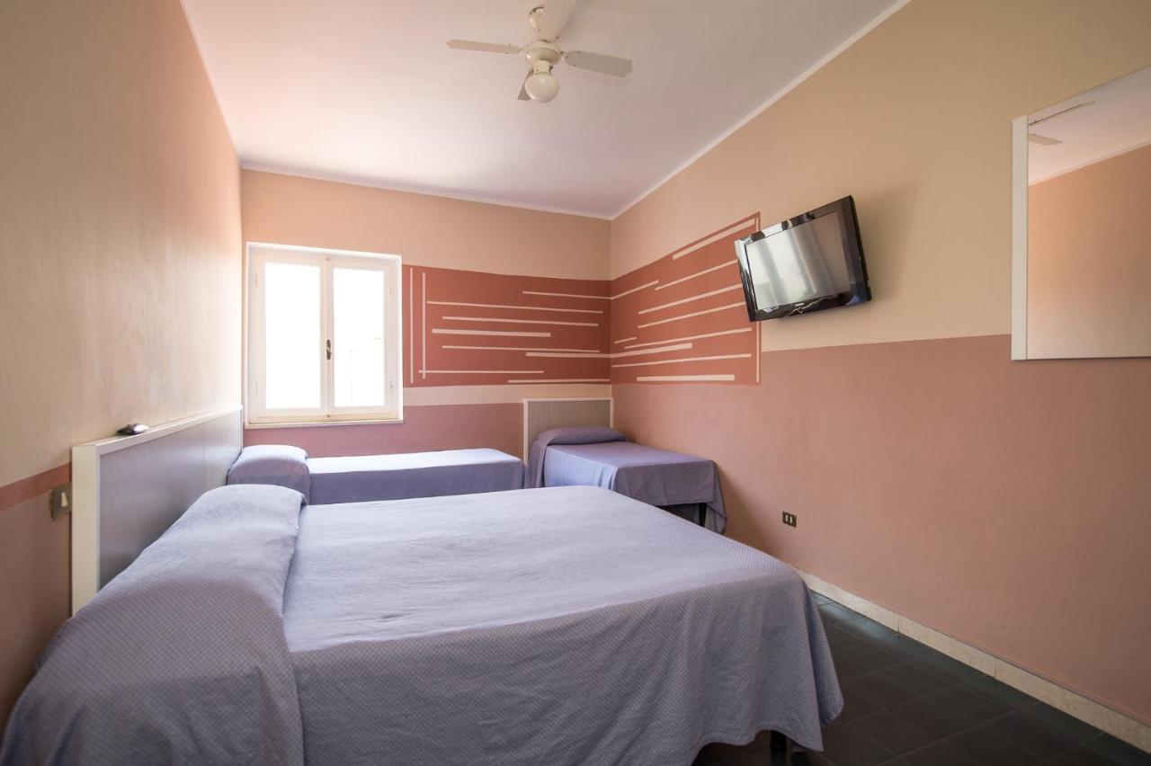Hotel Terranova بيزا المظهر الخارجي الصورة